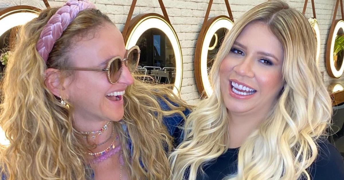 Stylist de Marília Mendonça revela bronca que tomou da cantora