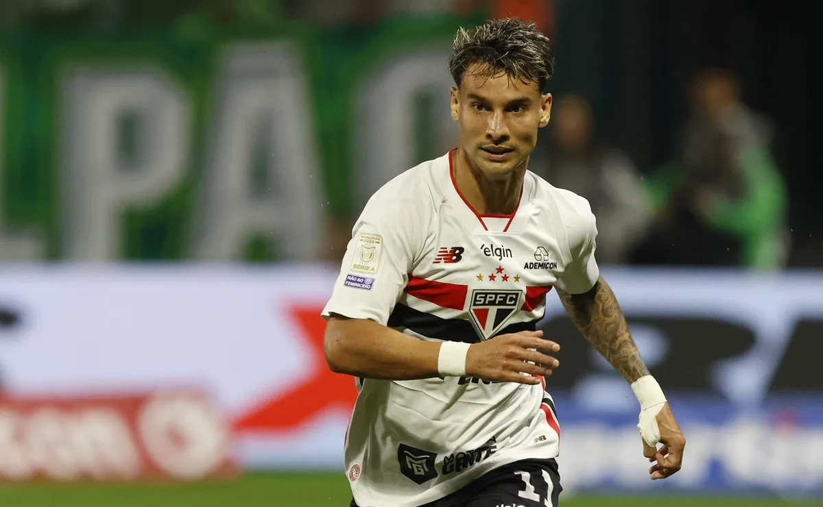 Botafogo pode contratar Ferreirinha, do São Paulo, em negociação envolvendo Artur