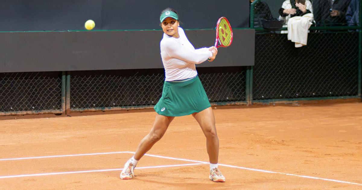 Aos 16 anos, Naná Silva vai às quartas de torneio WTA pela primeira vez