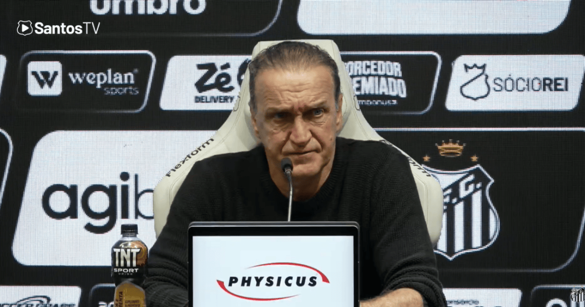 Cuca explica discussão com Gabigol no empate entre Palmeiras e Santos
