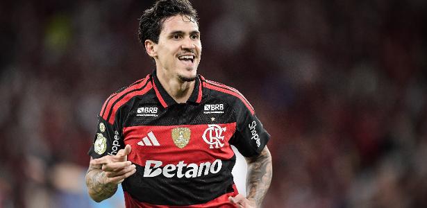 Pedro se destaca e se torna artilheiro do Brasil com 13 gols pela Copa do Brasil