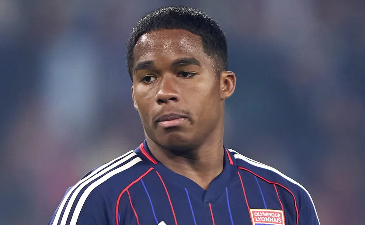 Endrick pode aproveitar versatilidade e lesão de Estêvão para ir à Copa do Mundo com Ancelotti